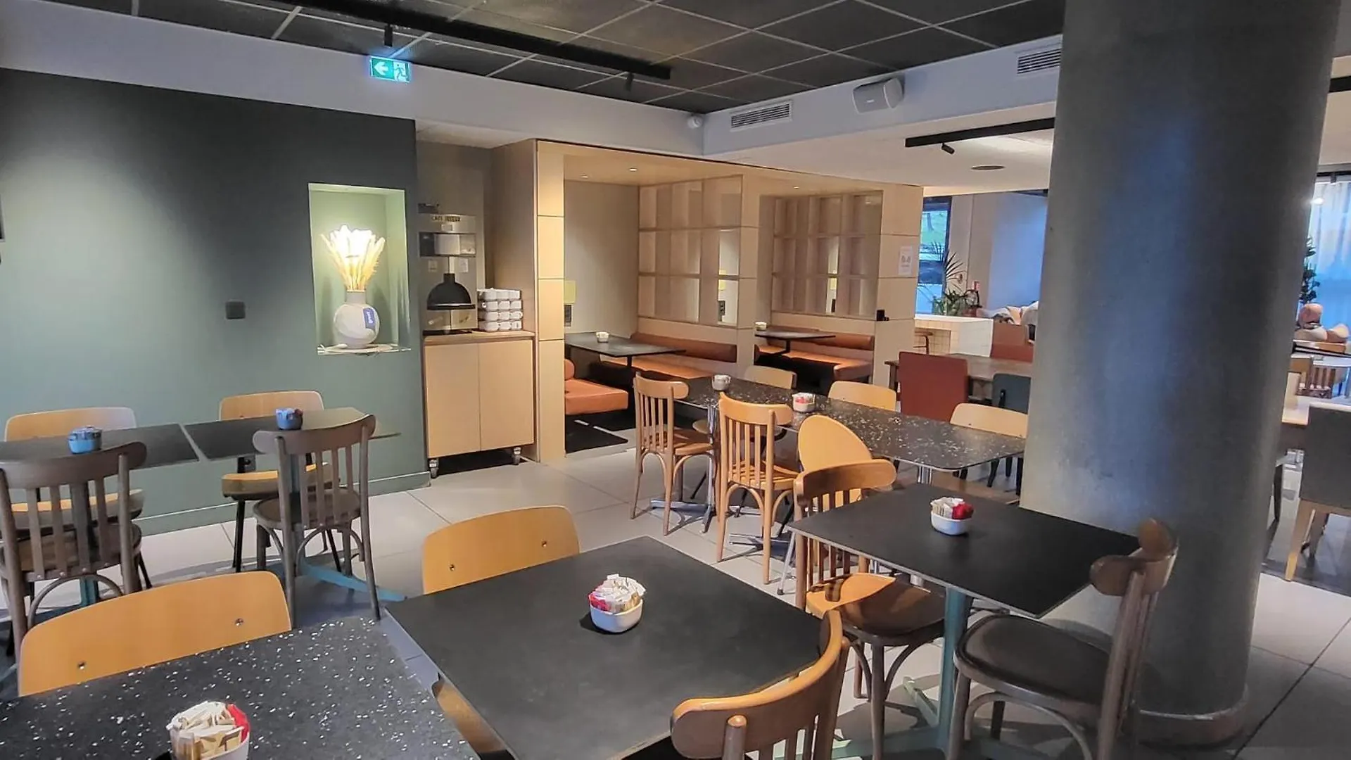 Ibis Budget Porte De La Chapelle - Arena Szálloda Párizs